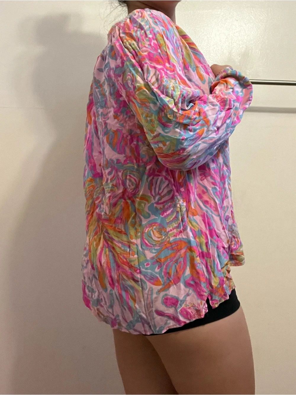 JY26 Lilly Pulitzer Elsa Top - Picture 3 of 7